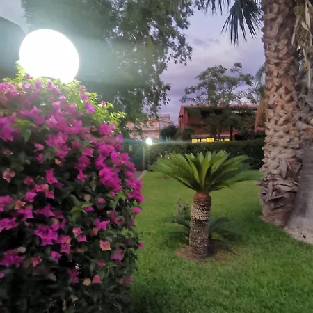 Orchidea Bianca جيارديني ناكسوس