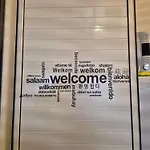 Orchidea Bianca Giardini Naxos