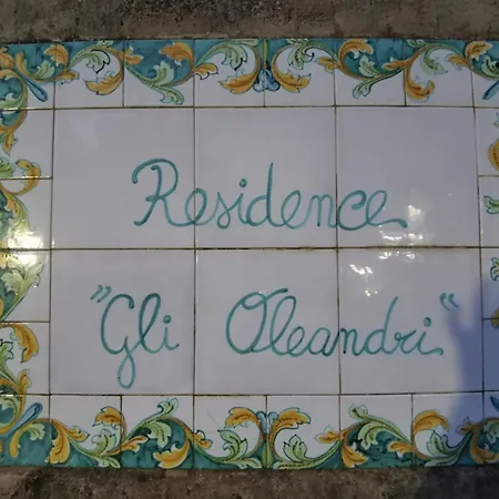 Orchidea Bianca Giardini Naxos