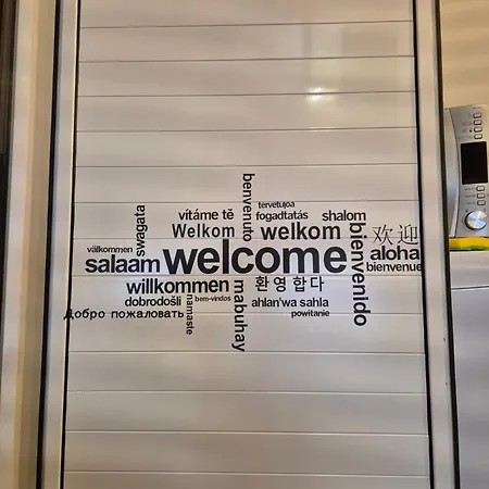 Orchidea Bianca Giardini Naxos