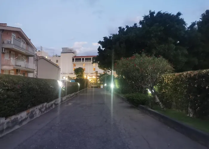 Apartment Orchidea Bianca Giardini Naxos